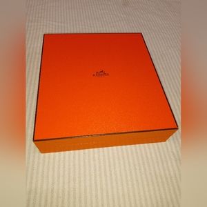 Hermes empty giftbox case